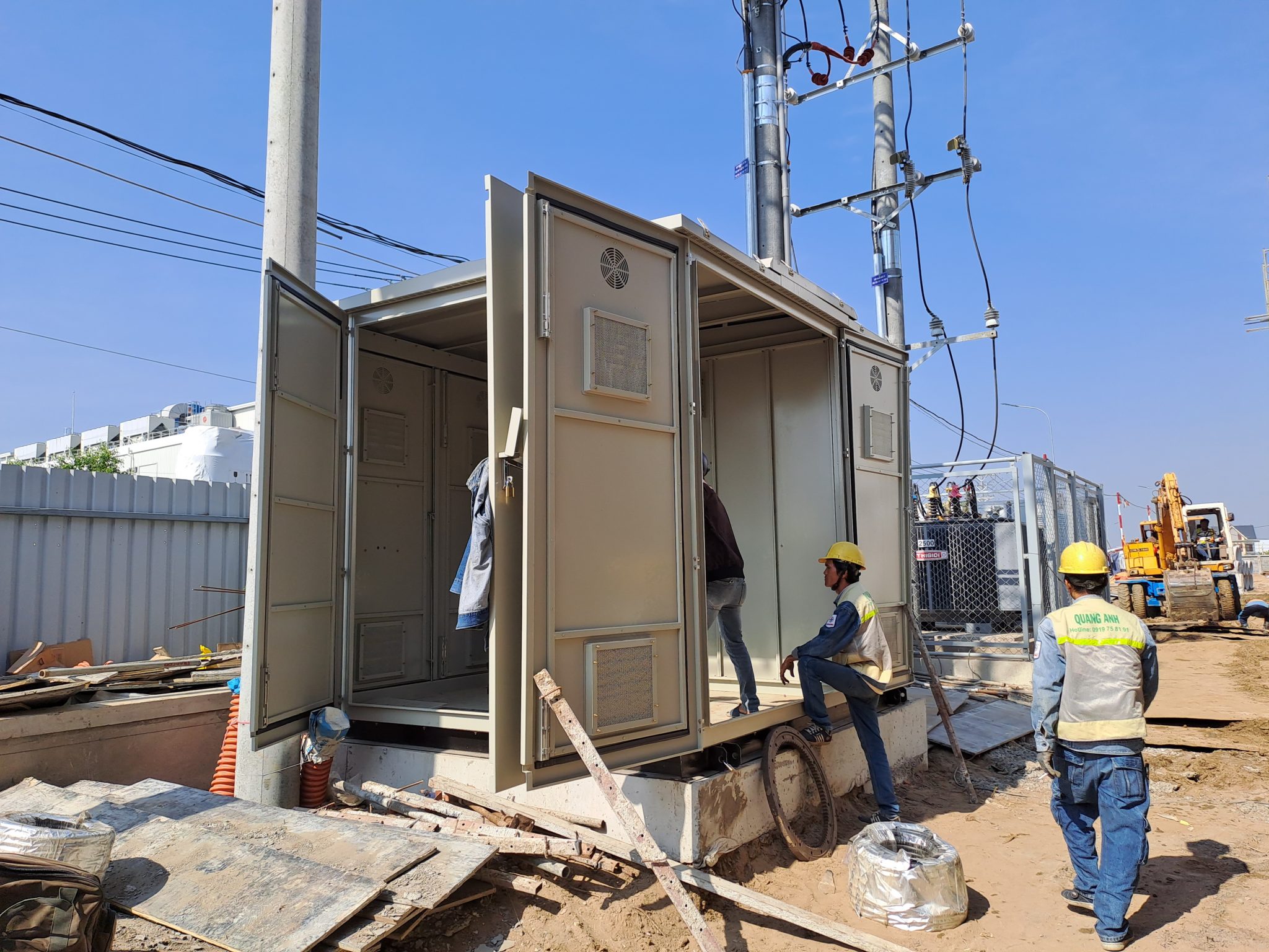 Thi công trạm biến áp cho dự án công nghiệp Hình minh họa thi công trạm biến áp tại công trình công nghiệp