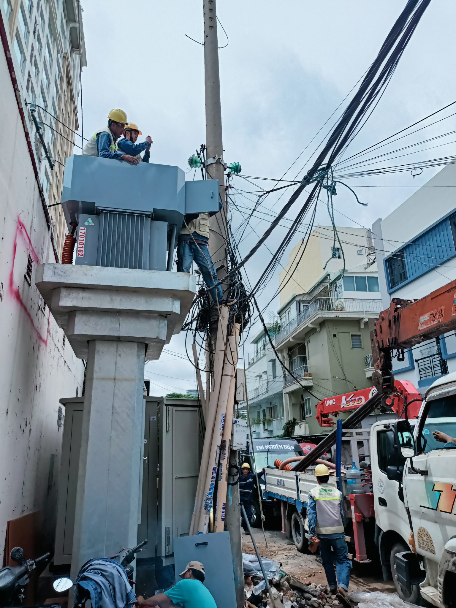 Dịch vụ bảo trì và hỗ trợ liên tục 24/7 dịch vụ hỗ trợ và bảo trì hoàn chỉnh