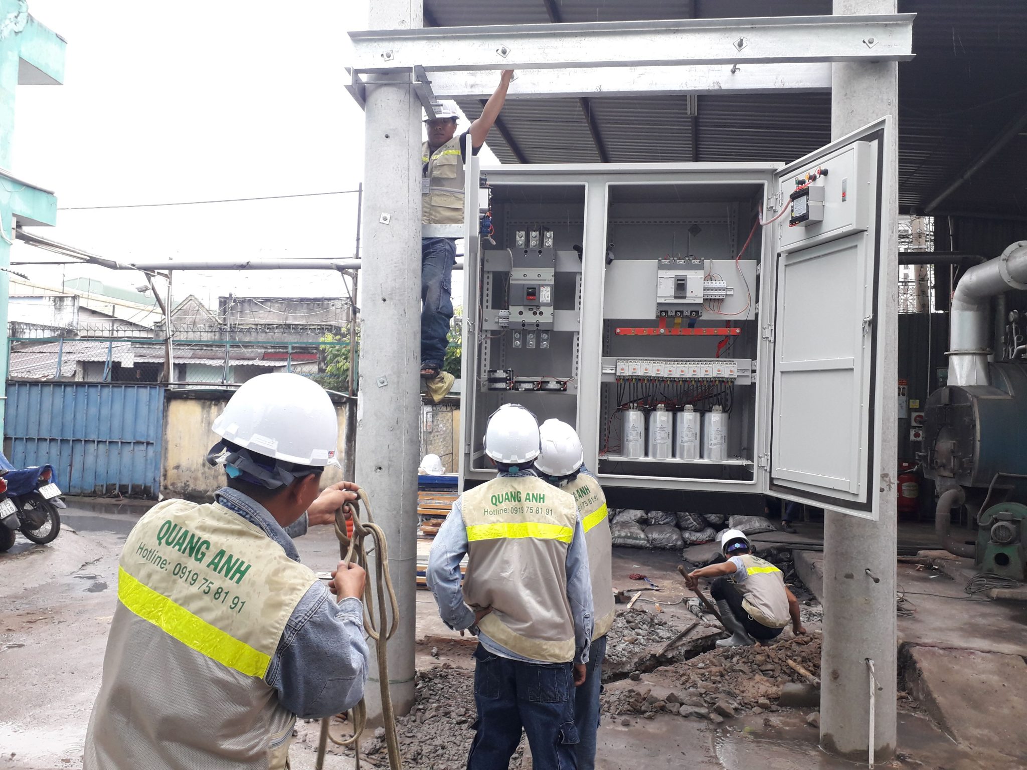 Giải pháp xanh QuangAnhcons Khởi sự dự án năng lượng mặt trời của QuangAnhcons.