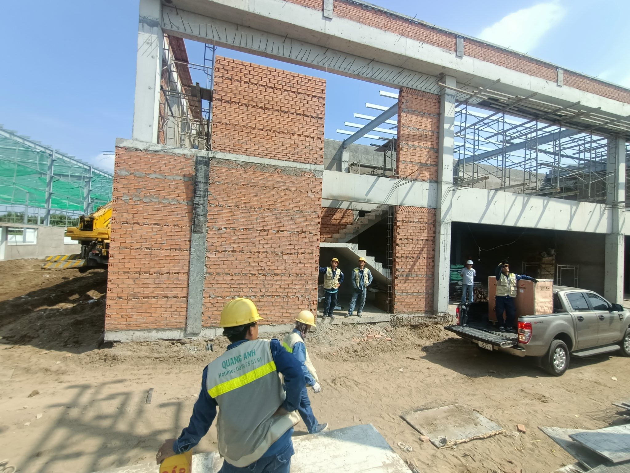 Các yếu tố tác động lên chi phí của trạm biến áp: từ trang thiết bị đến vị trí lắp đặt.