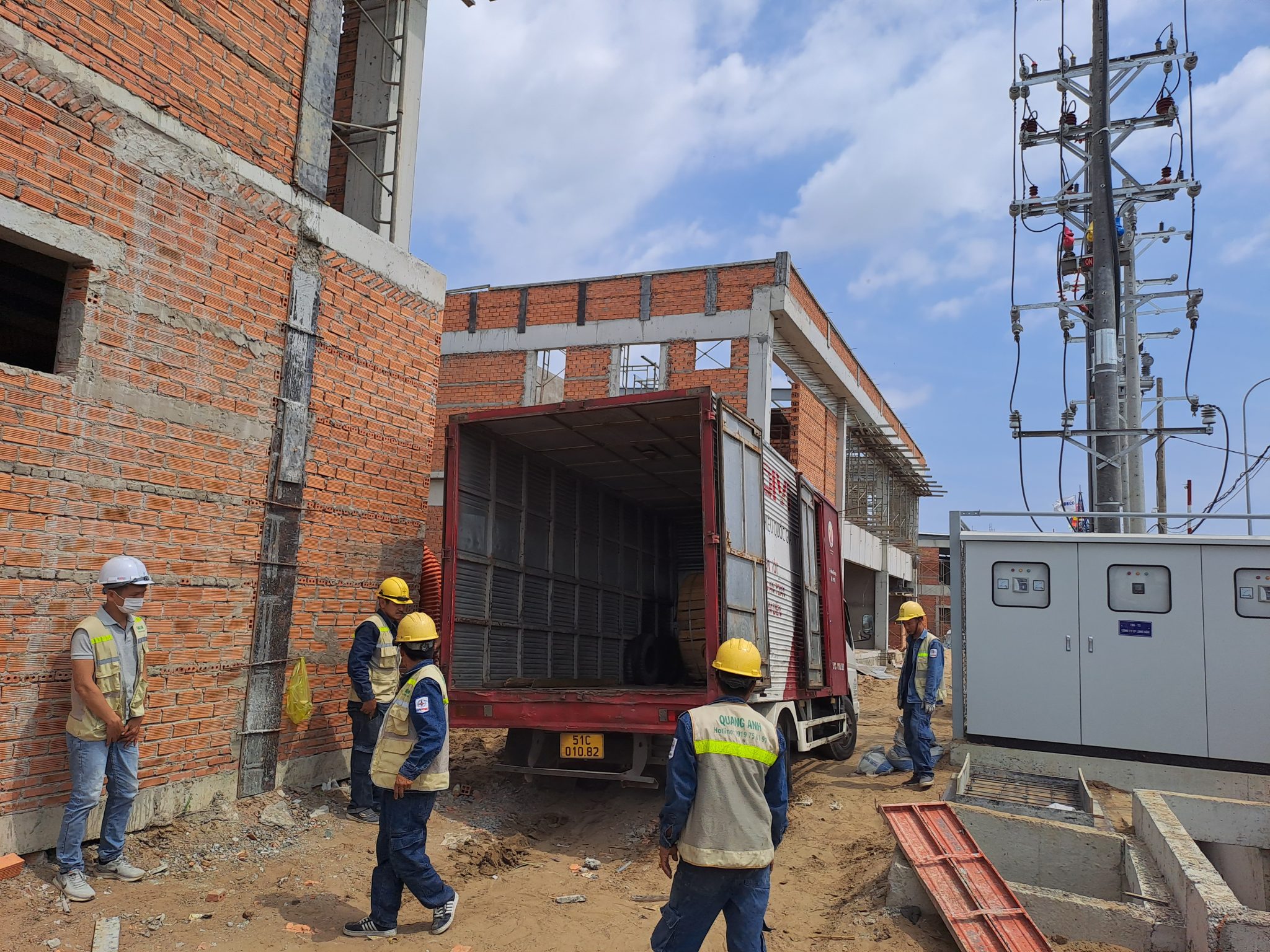 Năng lượng tái tạo và bảo trì kỹ thuật Dịch vụ bảo trì kỹ thuật và năng lượng tái tạo của Quanganhcons.