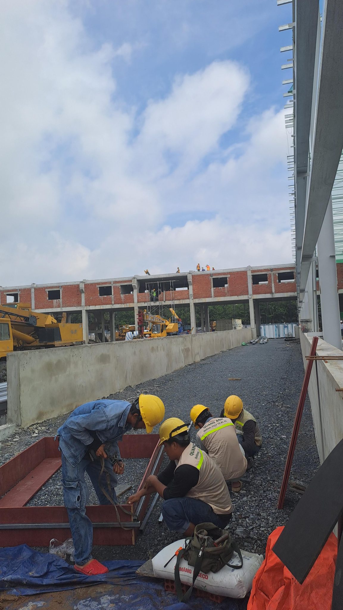 Năng lực thi công hệ thống điện công nghiệp