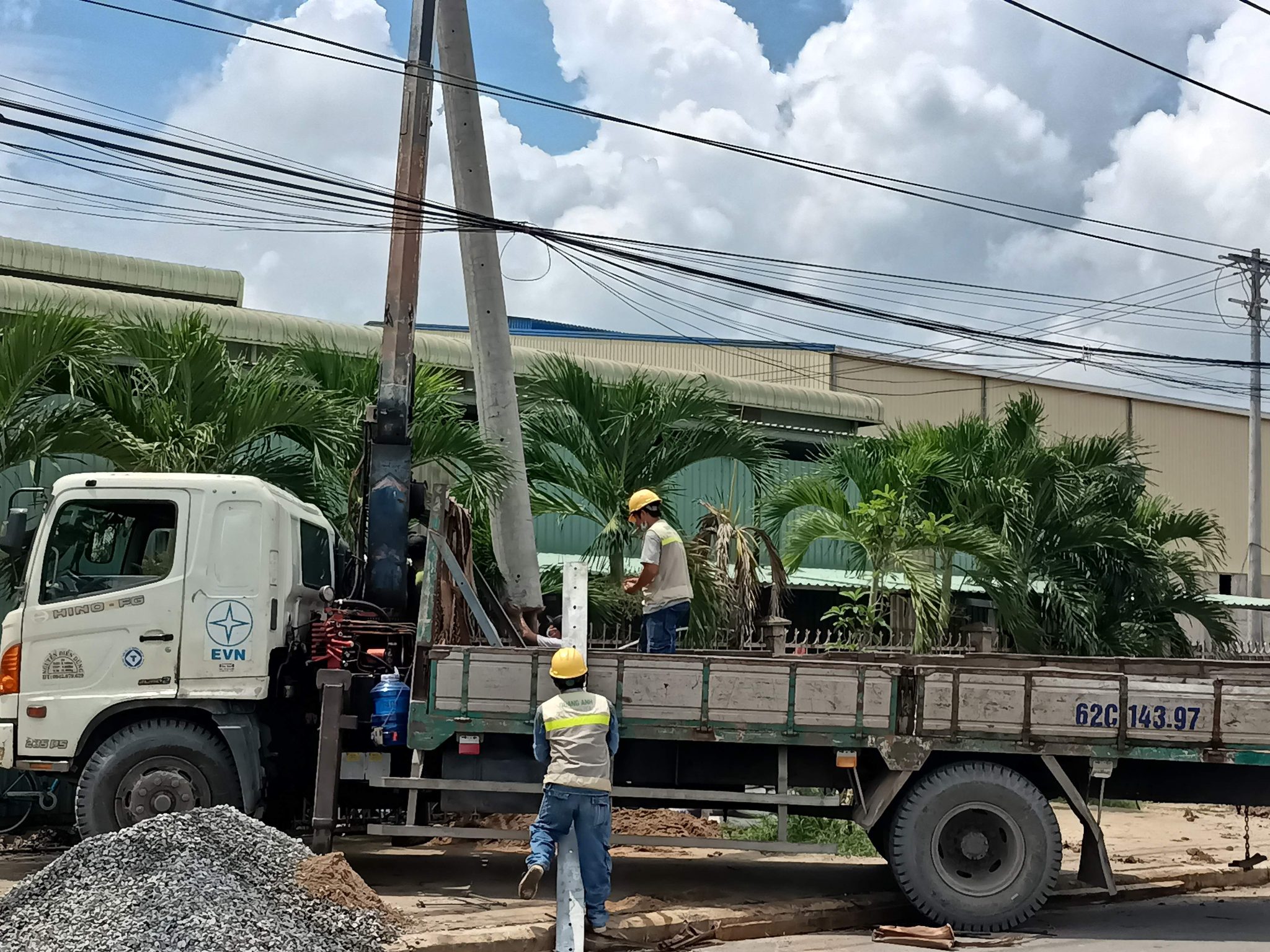 Hệ thống điện mặt trời mái nhà